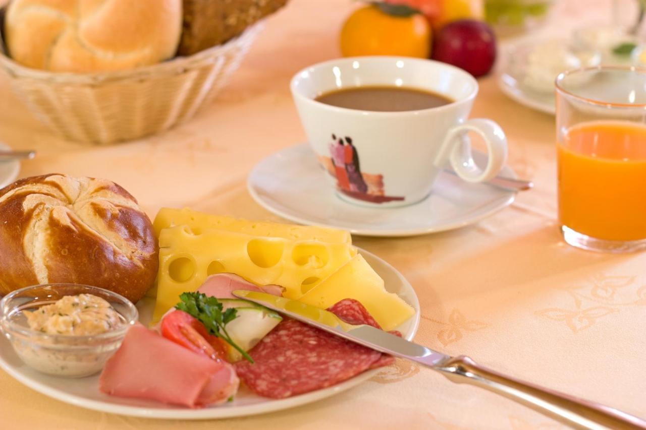 Haus Elisabeth Bed and Breakfast Neustift im Stubaital Kamer foto